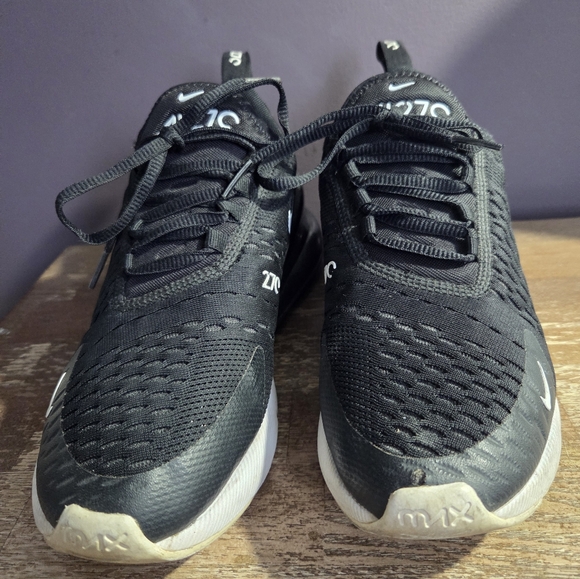 Nike Airmax 270 Sz. 7.5 - Picture 2 of 8